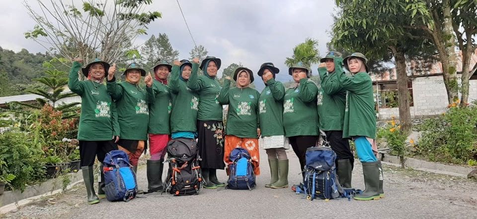 Haka women rangers in 2020, Sumatran Ranger Project. Source: International Tiger Project.